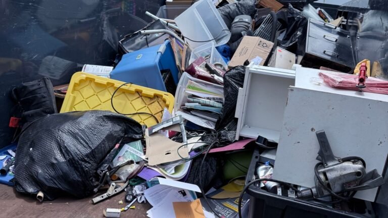 House full of junk cleanout in South Florida